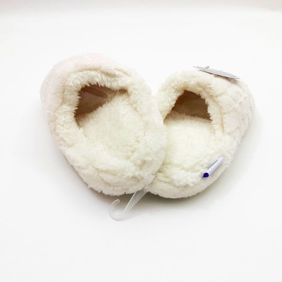 NWT Snoozies Women's Chevron Pattern Scuff Slippers Medium 7/8 Ivory - Picture 3 of 6